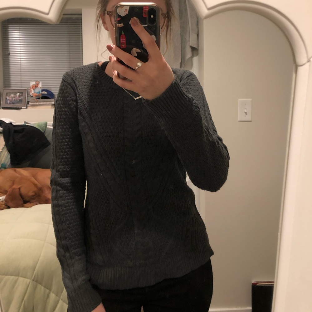Hippie Rose gray sweater